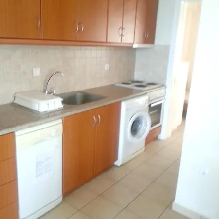 3 Bedrooms House At 100 M Away From The Beach With Sea View And Furnished Balcony 度假居